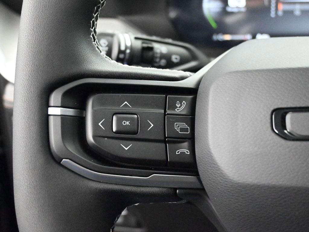 New 2026 Jeep Cherokee Limited image 25