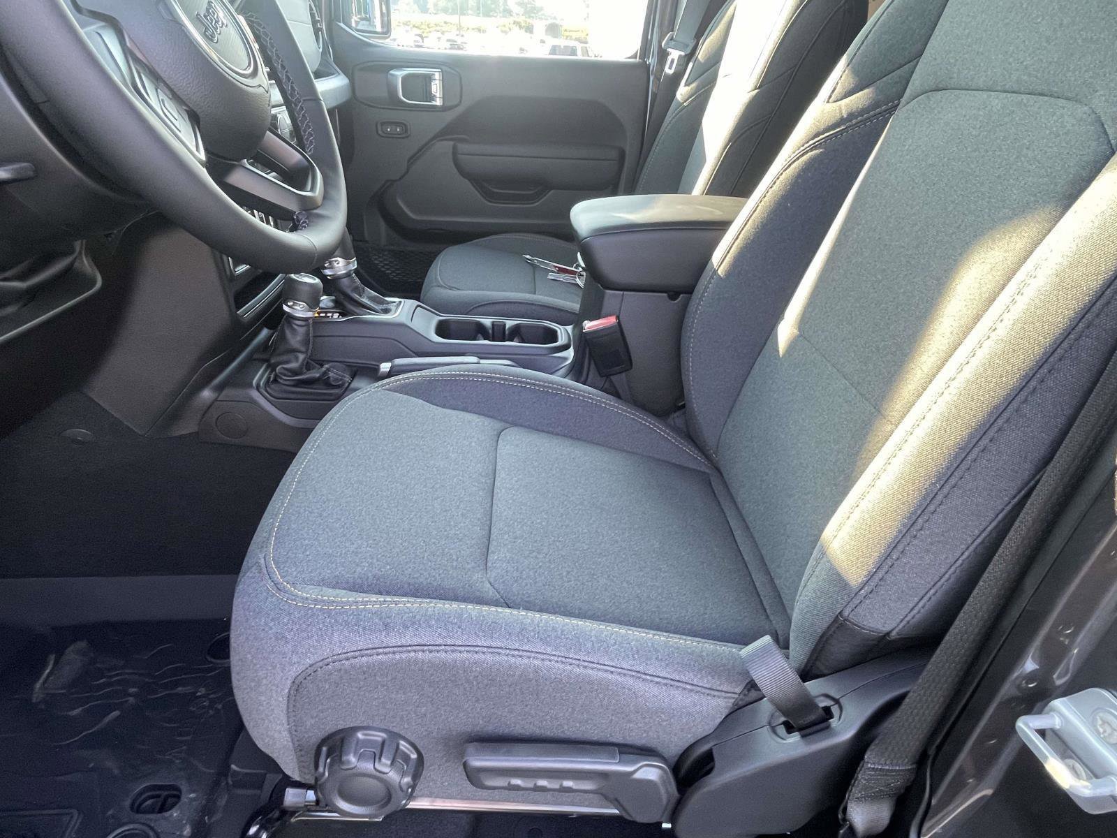 New 2025 Jeep Wrangler Sport S image 7