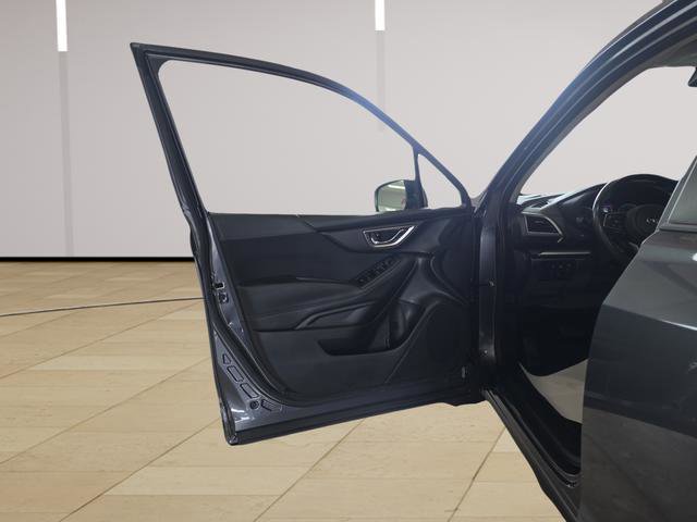 Used 2023 Subaru Forester Premium image 10