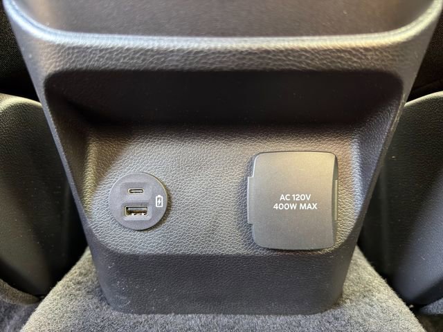 Used 2025 Ford Ranger XLT w/ FX4 Off-Road Package image 18