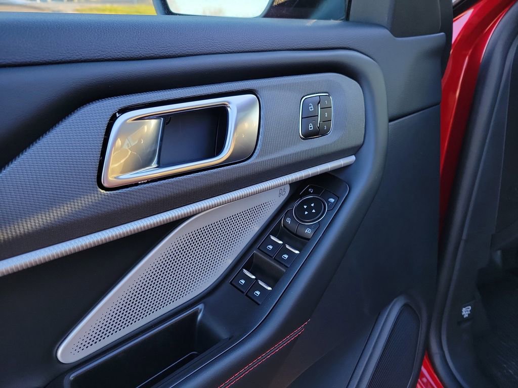 New 2026 Ford Explorer ST w/ Sun And Sound Package image 19