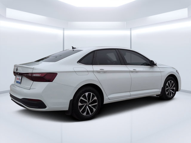 Used 2025 Volkswagen Jetta S FWD image 3
