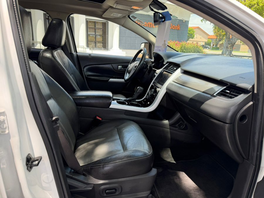 Used 2011 Ford Edge Sport w/ Driver Entry Pkg AWD/4WD image 16