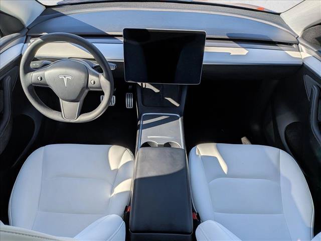 Used 2025 Tesla Model Y Performance AWD/4WD image 18