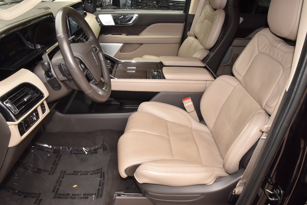 Used 2024 Lincoln Navigator Reserve AWD/4WD image 13