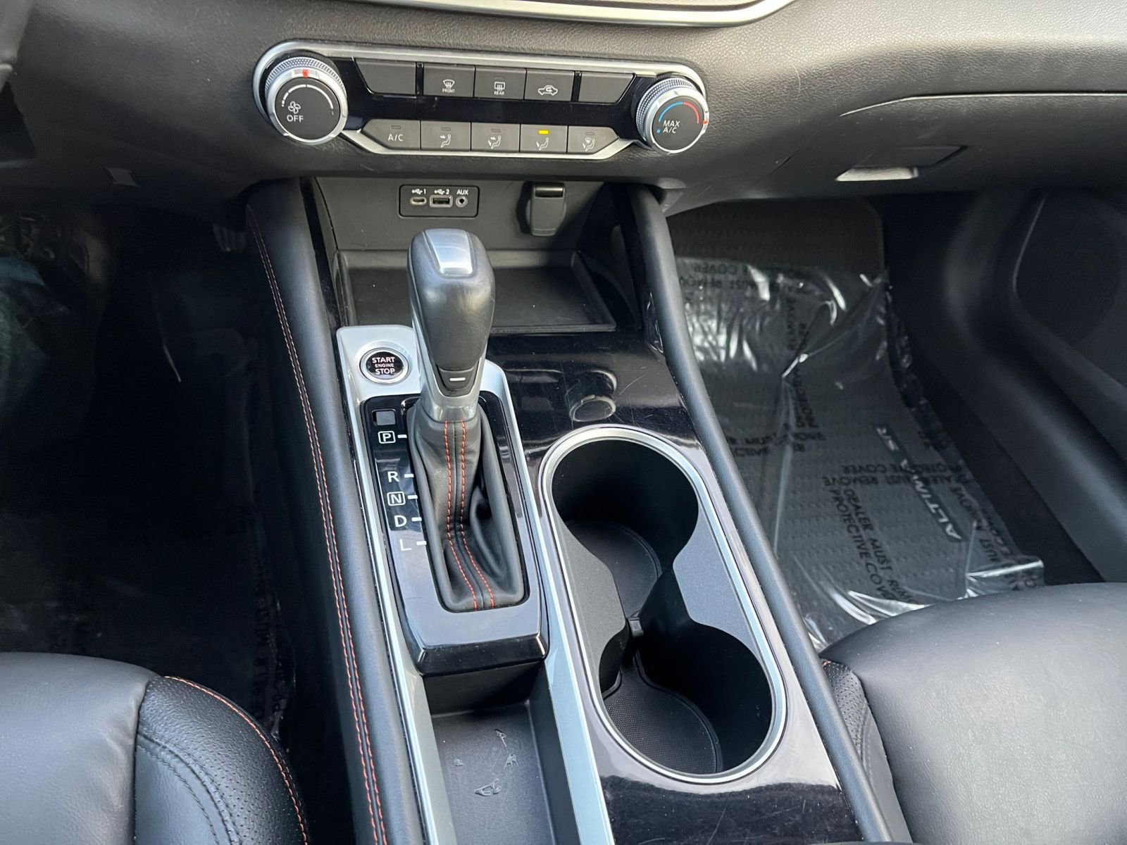 Used 2025 Nissan Altima 2.5 SR image 40