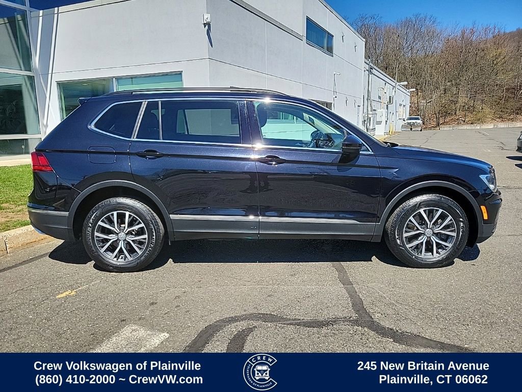Used 2018 Volkswagen Tiguan SE w/ Panoramic Sunroof Package image 33