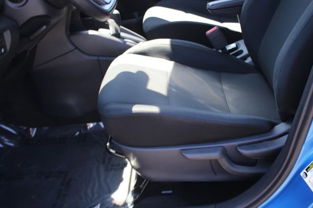 Used 2023 Nissan Kicks S image 18