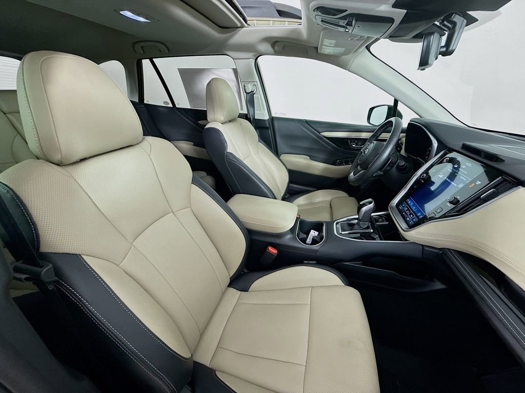Used 2023 Subaru Outback Limited AWD/4WD image 33