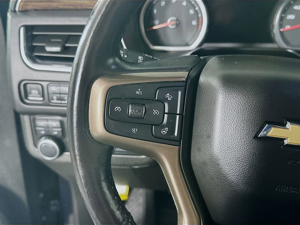 Used 2021 Chevrolet Suburban High Country w/ Premium Package image 26