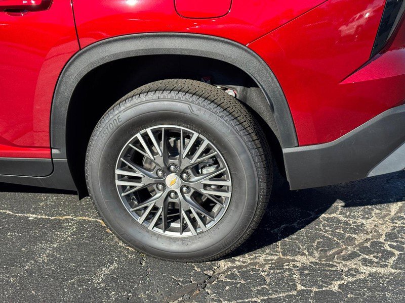 New 2026 Chevrolet Traverse LT w/ Driver Confidence Package image 4