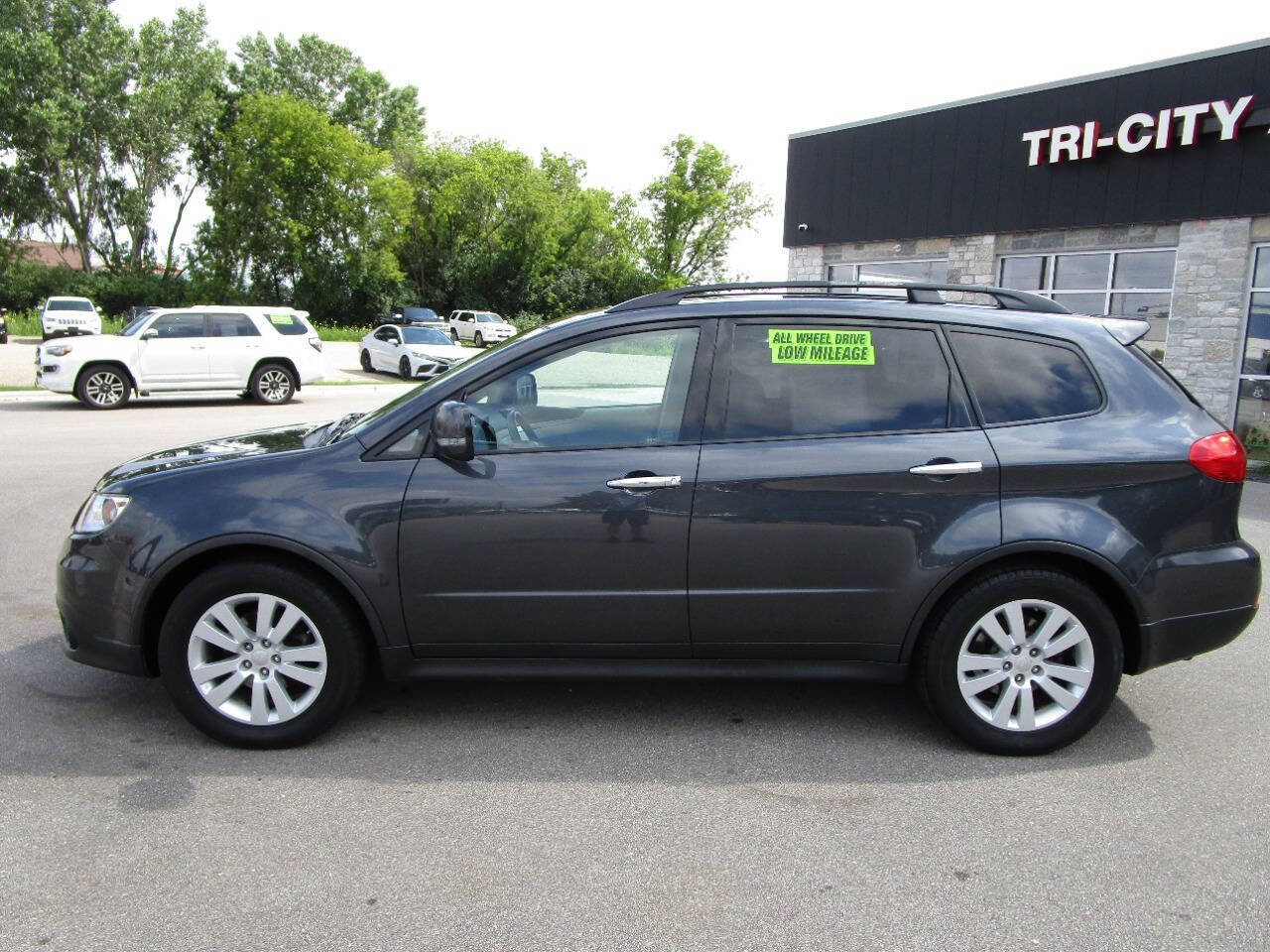 Used 2008 Subaru Tribeca Limited AWD/4WD image 3