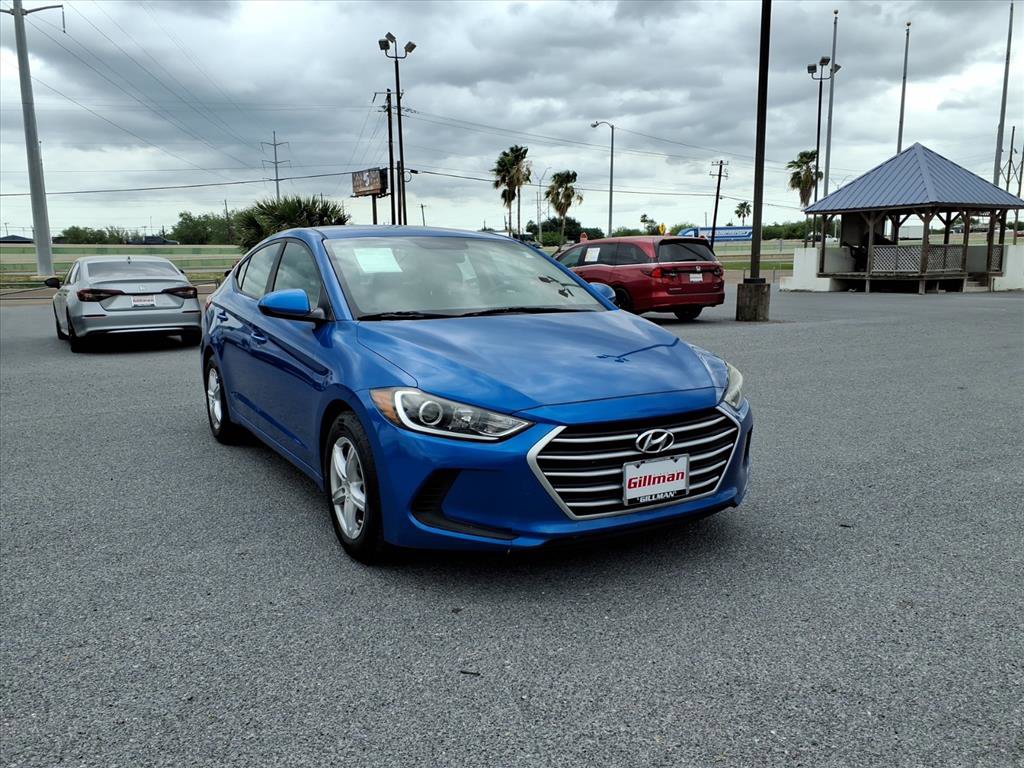 Used 2018 Hyundai Elantra SE FWD image 2