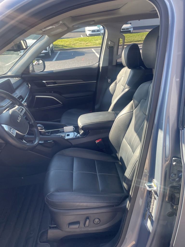 Used 2022 Kia Telluride EX AWD/4WD image 5