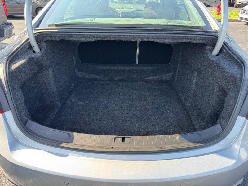 Used 2018 Chevrolet Impala Premier FWD image 6