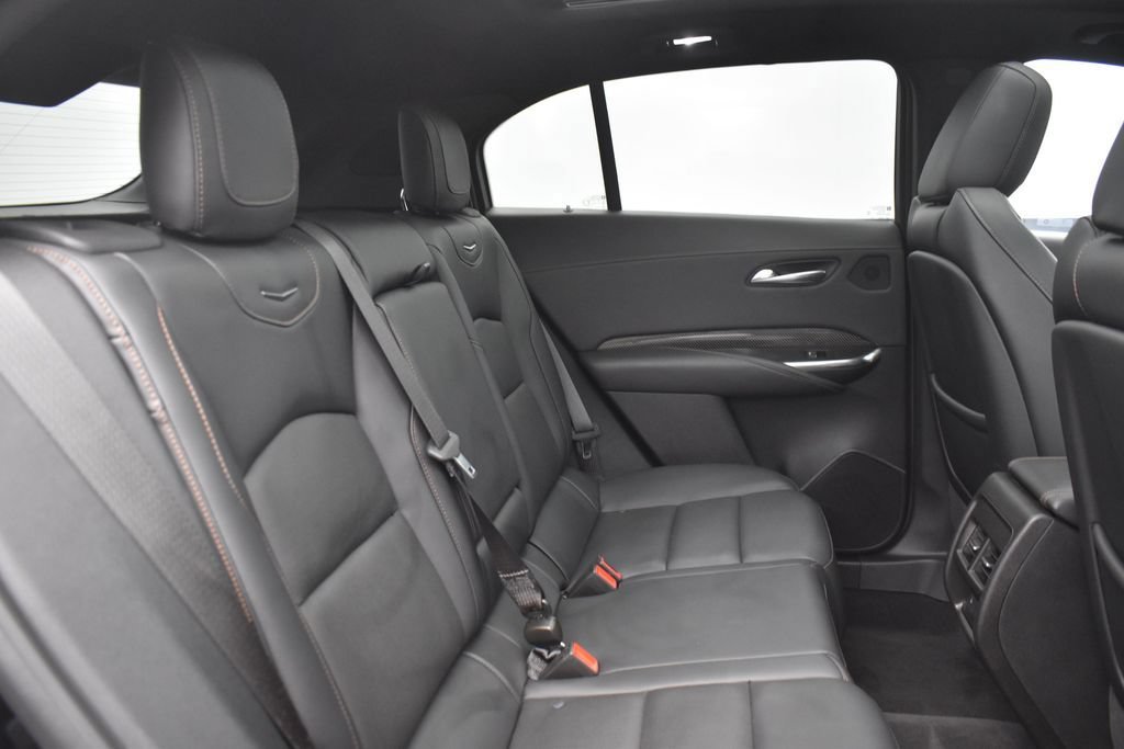 Used 2023 Cadillac XT4 Sport AWD/4WD image 27