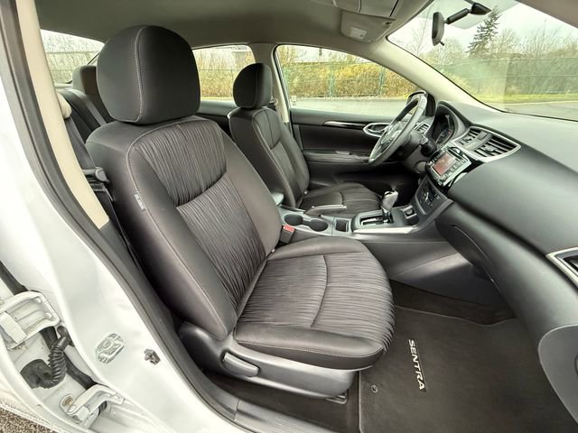 Used 2018 Nissan Sentra SV image 10
