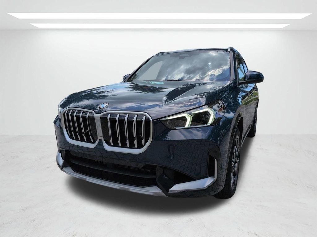New 2026 BMW X1 xDrive28i AWD/4WD image 8