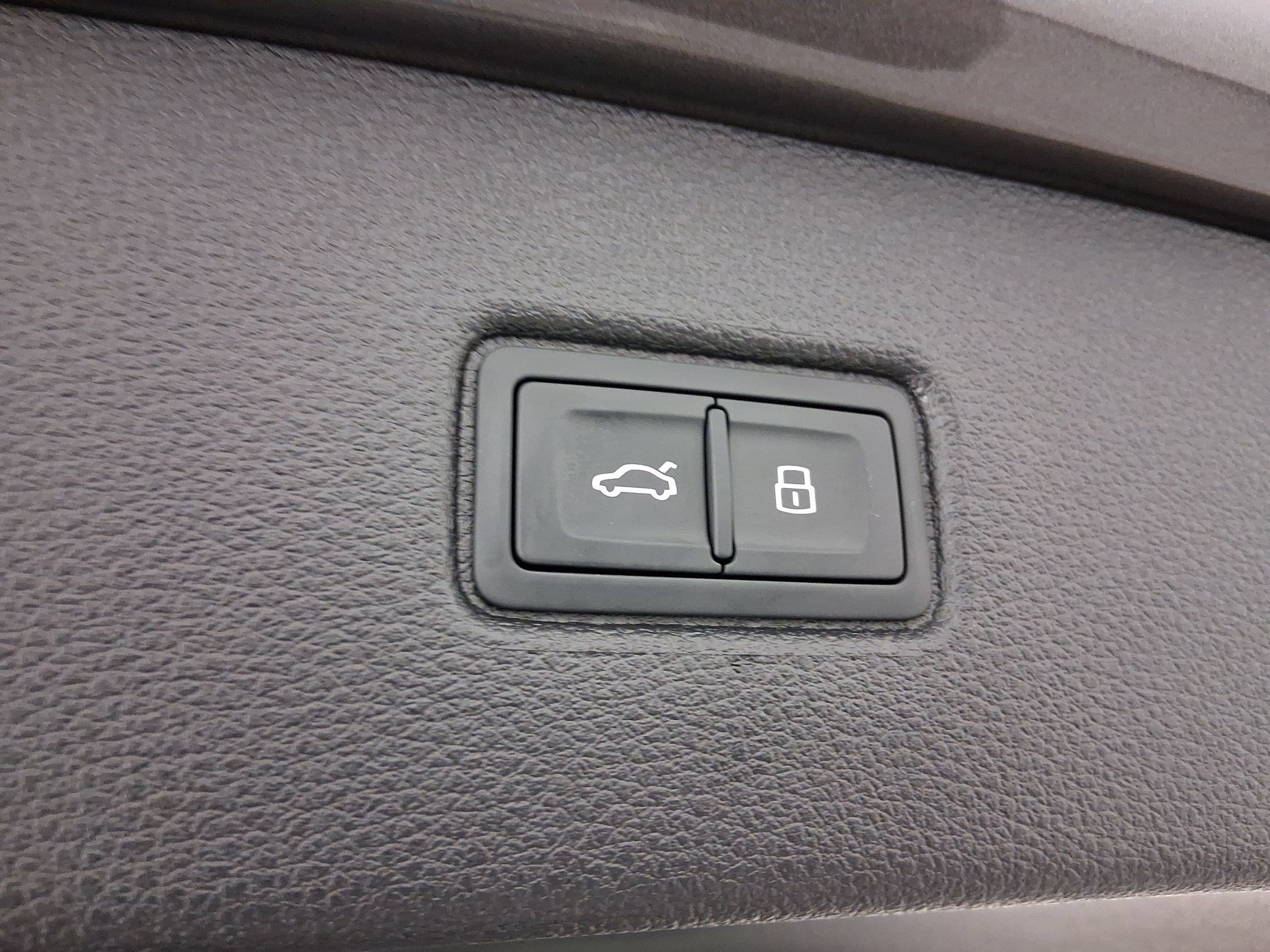 Used 2026 Audi Q7 2.0T Premium AWD/4WD image 29