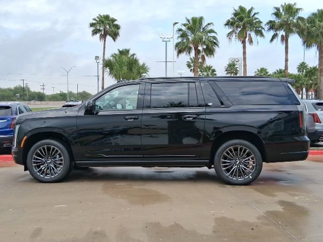 New 2026 Cadillac Escalade ESV Platinum Sport AWD/4WD image 3