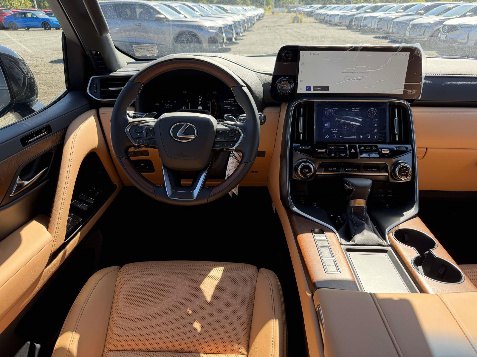 New 2026 Lexus LX 600 4WD w/ Appearance Package image 8