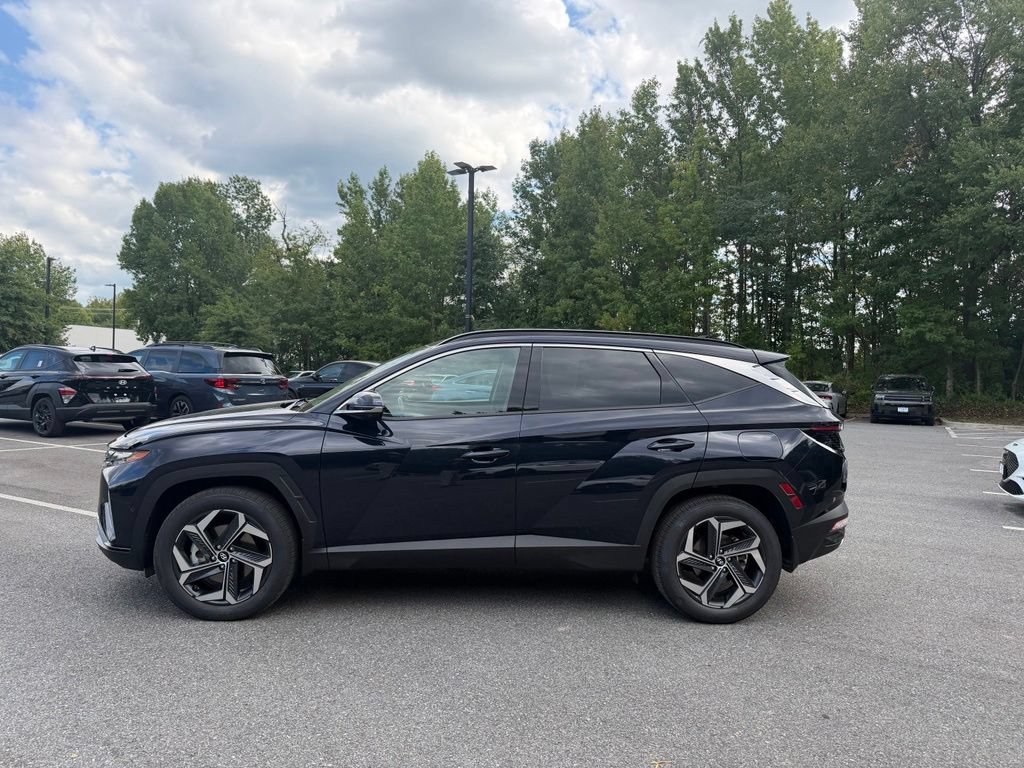 Used 2024 Hyundai Tucson Limited AWD/4WD image 3