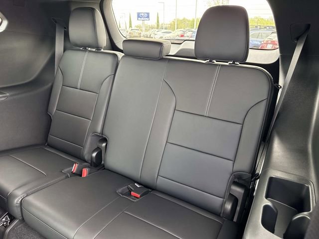 New 2026 GMC Acadia Elevation w/ Super Cruise Package FWD image 17