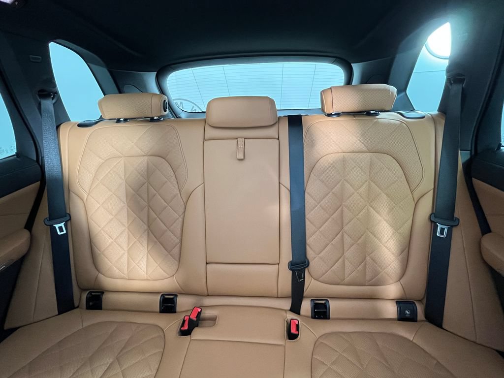 Used 2024 BMW X5 xDrive40i w/ Premium Package AWD/4WD image 21