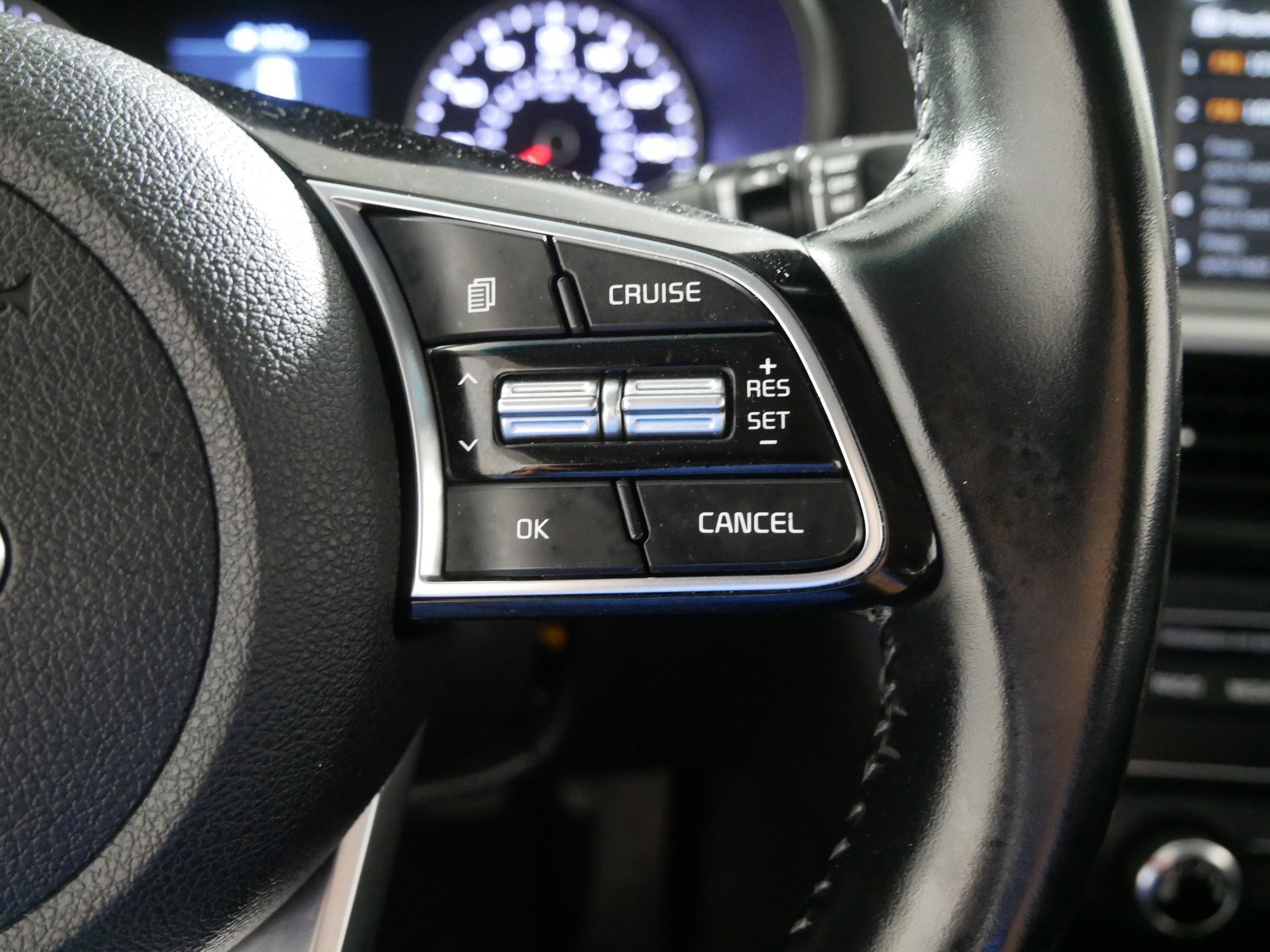 Used 2020 Kia Optima S image 28