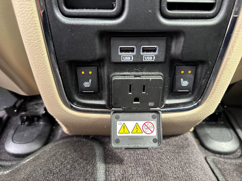 Used 2018 Jeep Grand Cherokee Limited w/ Luxury Group II image 37