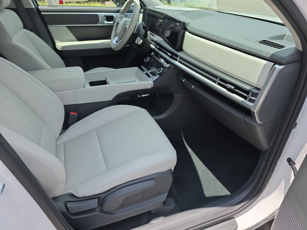 New 2026 Hyundai Santa Fe SEL FWD image 34
