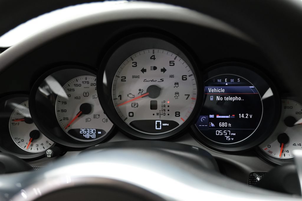 Used 2014 Porsche 911 Turbo S AWD/4WD image 20