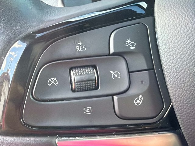 Used 2024 Buick Enclave Essence w/ Sport Touring Edition FWD image 25