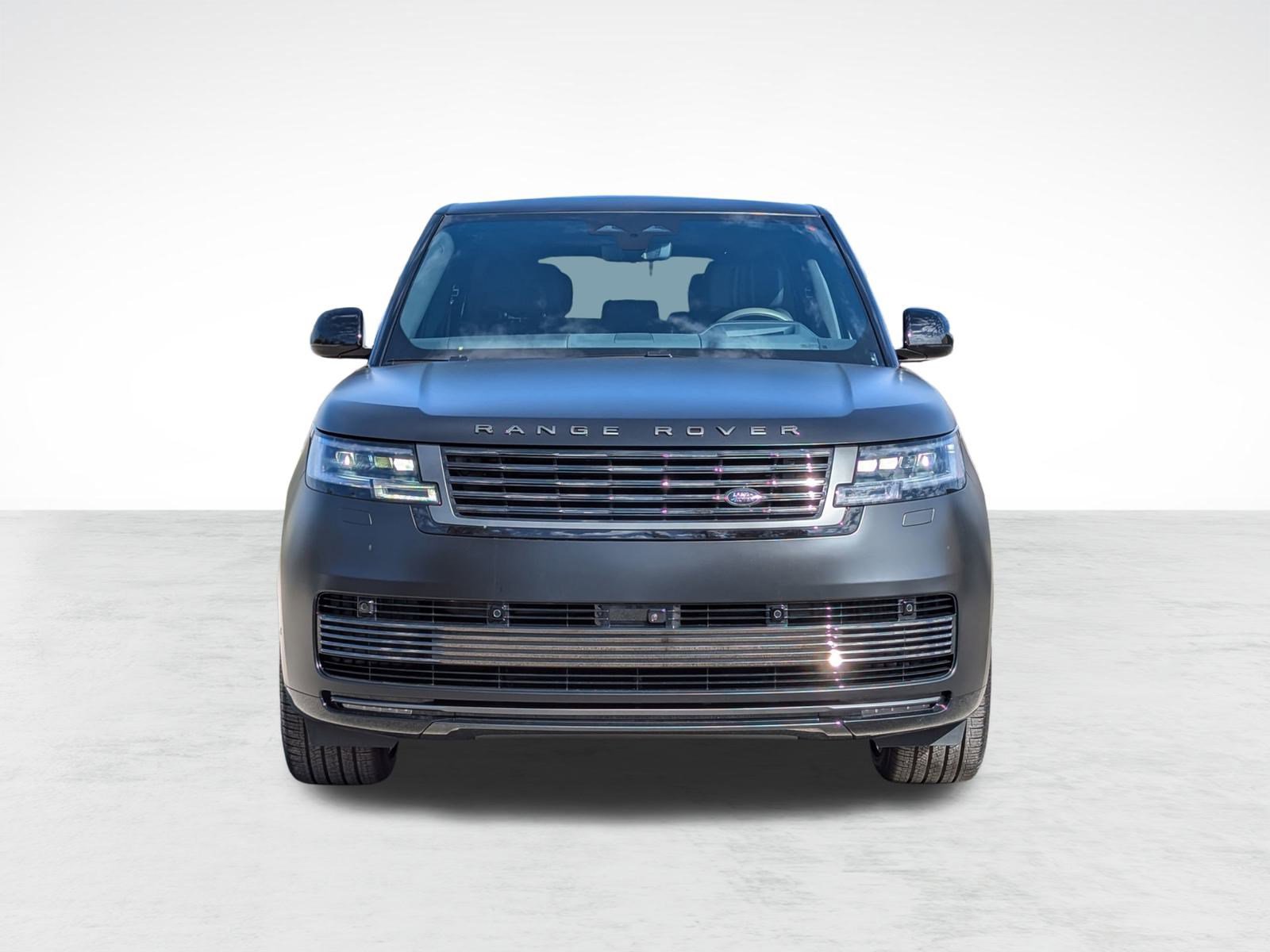 New 2026 Land Rover Range Rover SV image 6