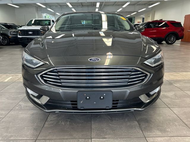 Used 2017 Ford Fusion SE w/ Fusion SE Technology Package FWD image 16