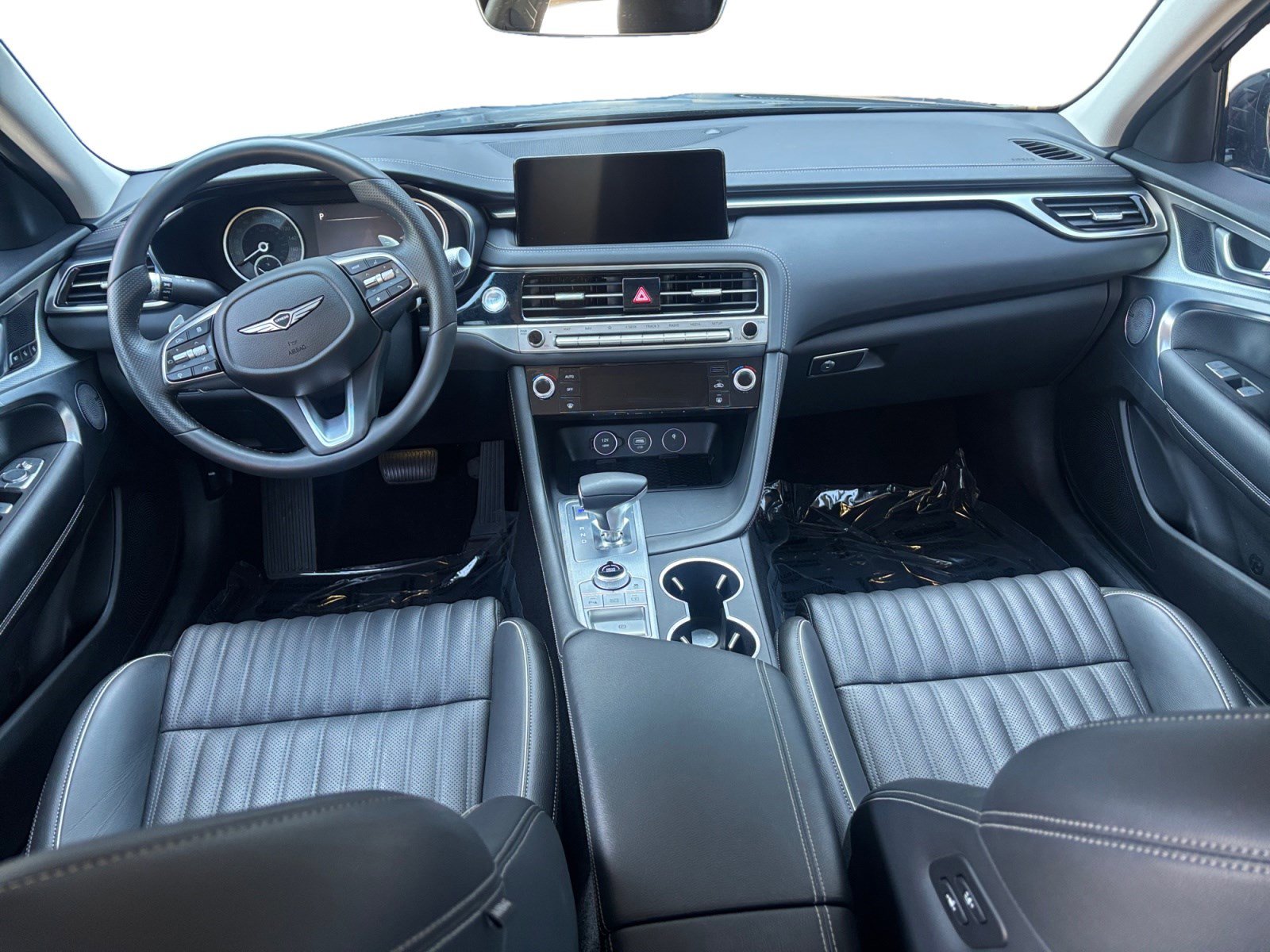 Used 2026 Genesis G70 2.5T Prestige image 10