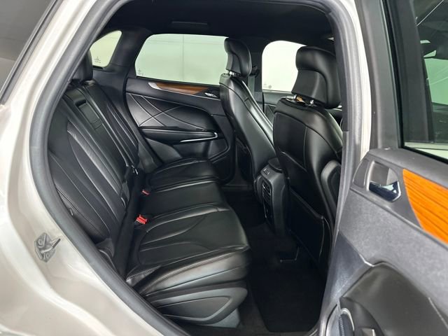 Used 2019 Lincoln MKC Select w/ MKC Climate Package image 27