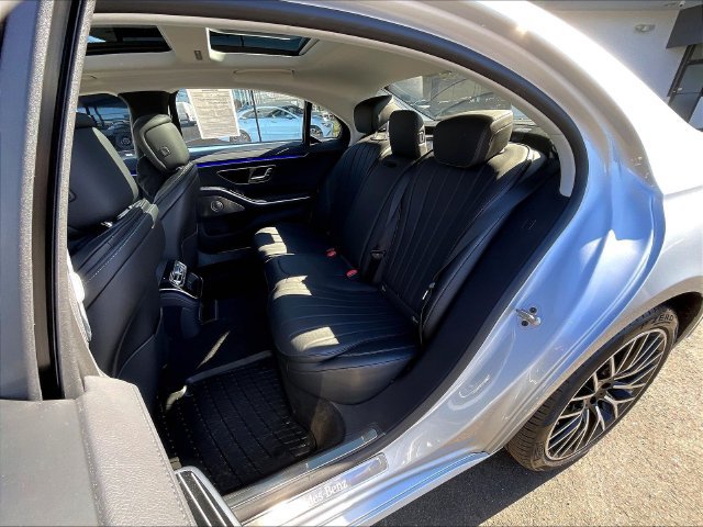 Certified 2022 Mercedes-Benz S 500 4MATIC image 24