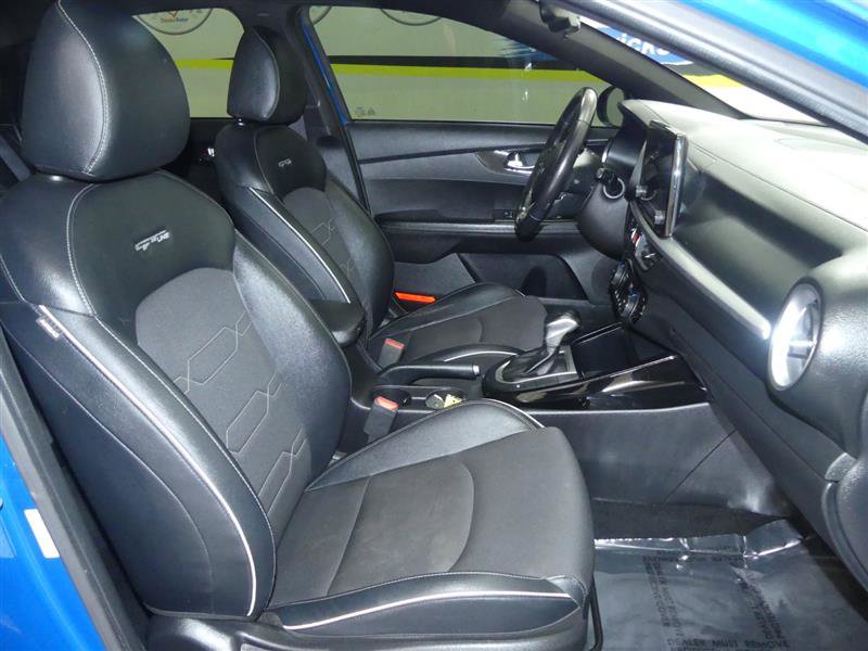 Used 2022 Kia Forte GT-Line image 6