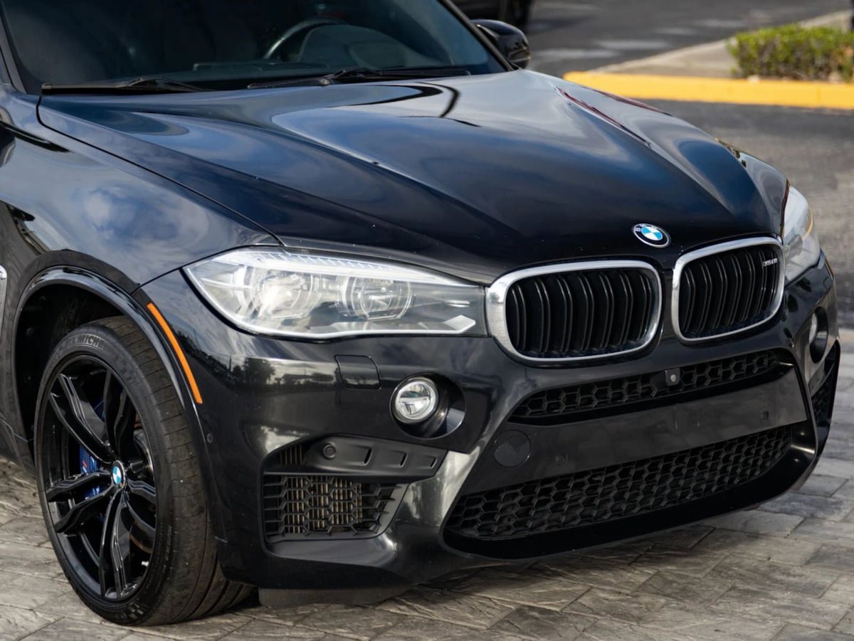 Used 2018 BMW X5 M w/ Executive Package AWD/4WD image 3