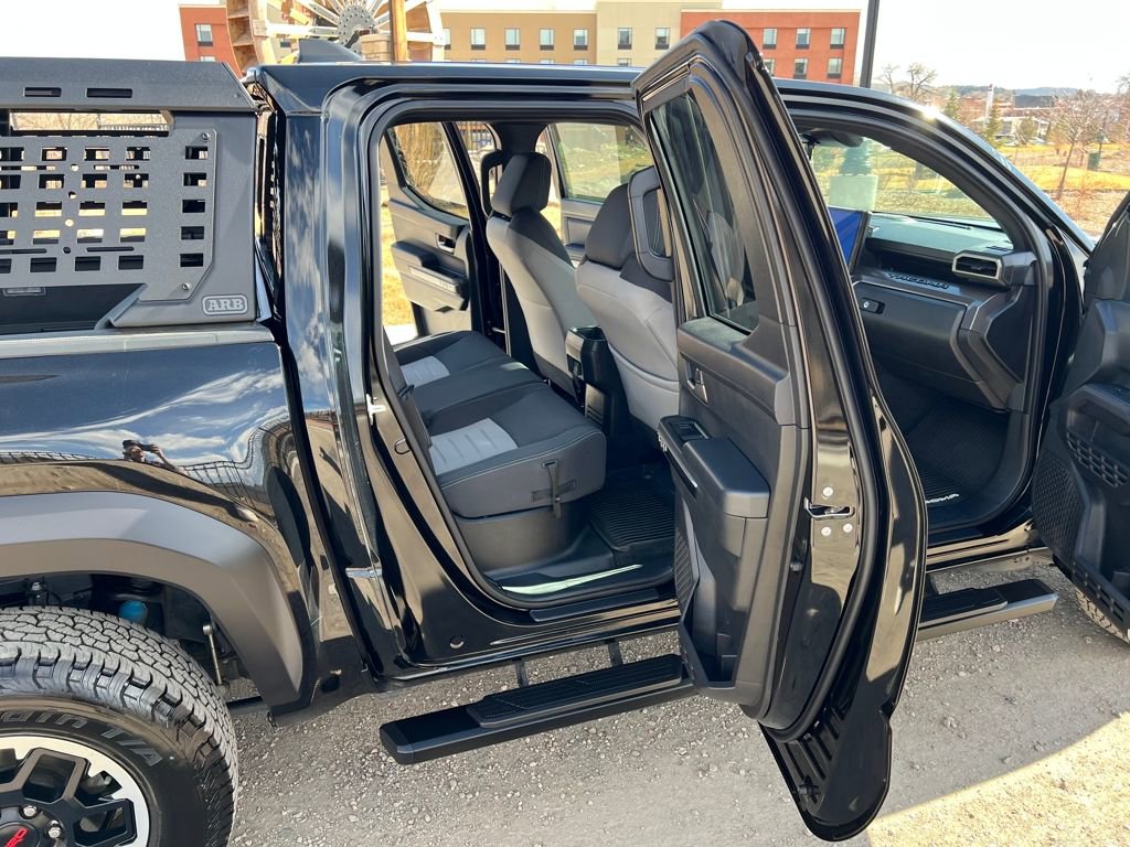 Used 2025 Toyota Tacoma TRD Off-Road w/ TRD Off Road Upgrade Package image 10