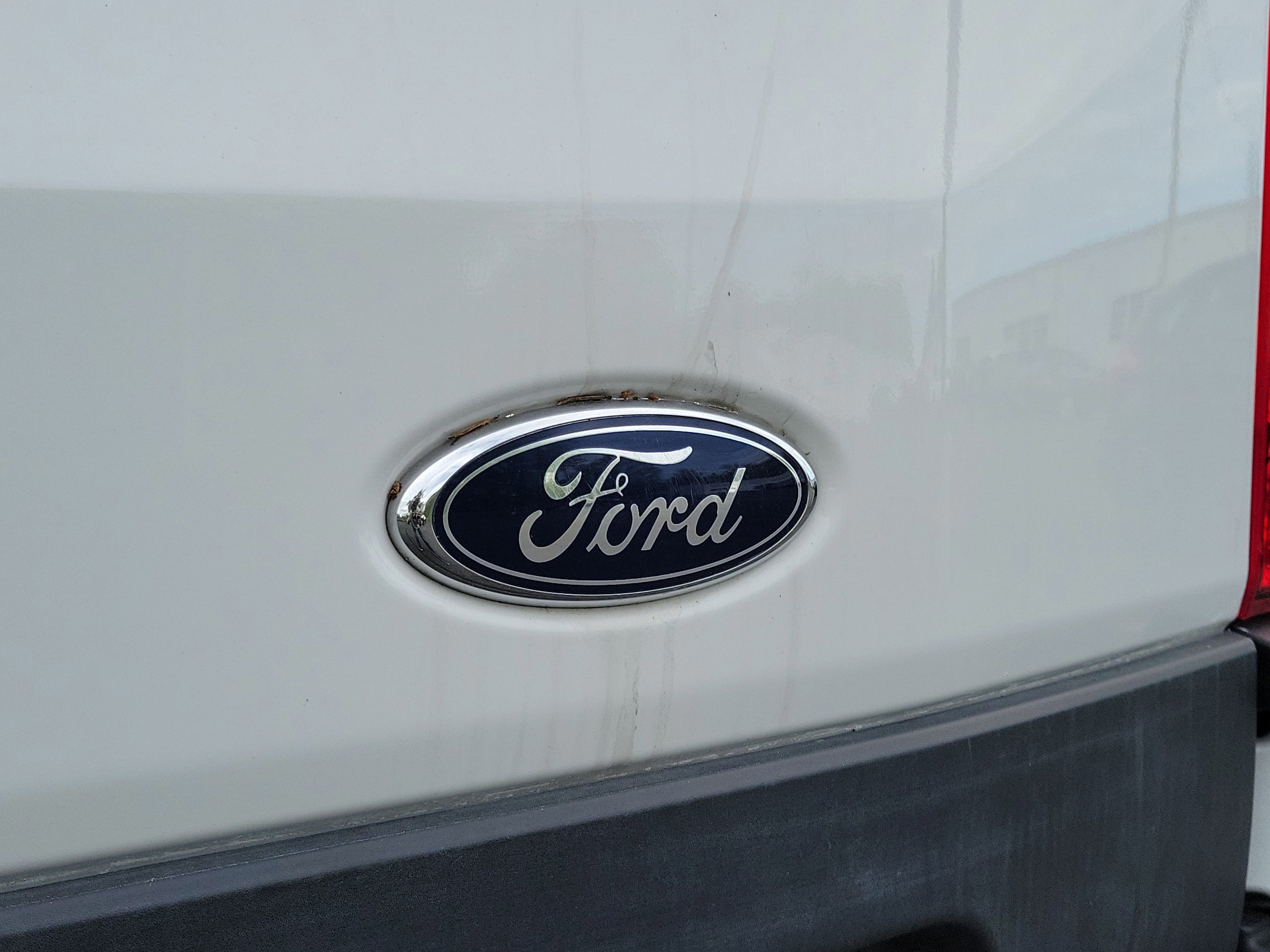 Used 2023 Ford Transit 250 Low Roof image 7