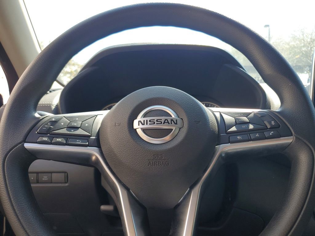 Used 2023 Nissan Sentra SV image 23