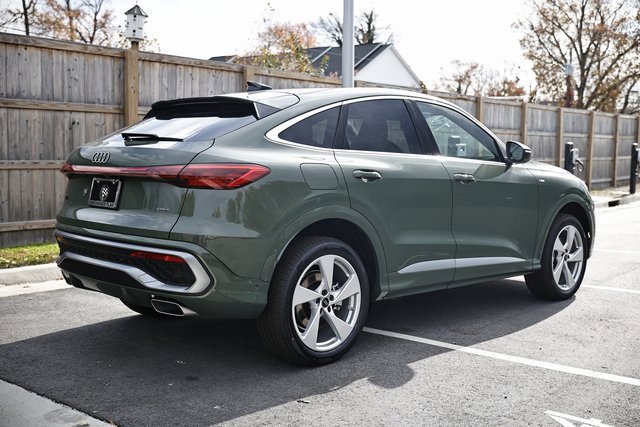 New 2025 Audi Q5 Premium Plus image 9