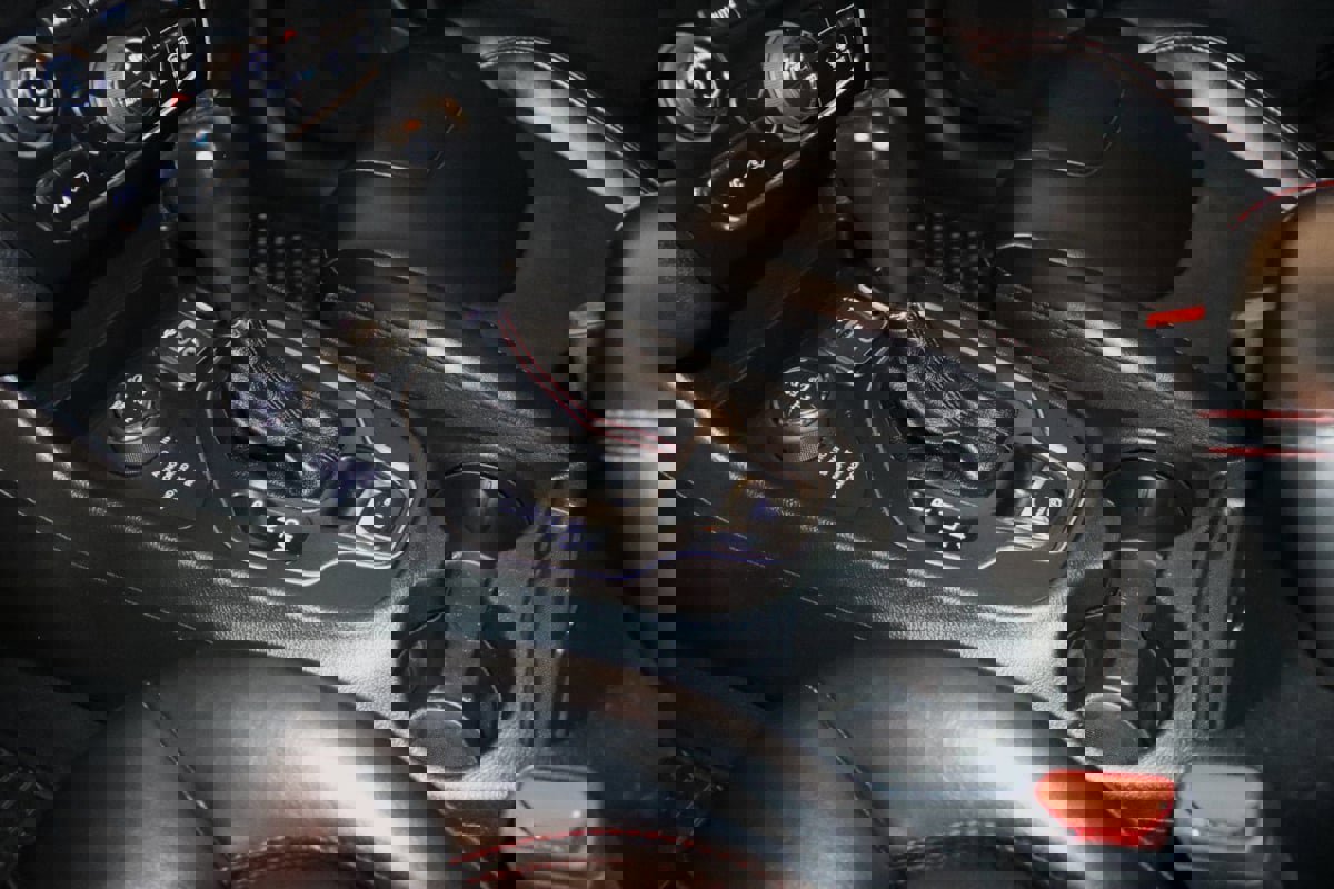 Used 2022 Jeep Cherokee Trailhawk w/ Trailer Tow Group image 37