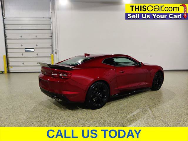 Used 2023 Chevrolet Camaro LT w/ Technology Package RWD image 8