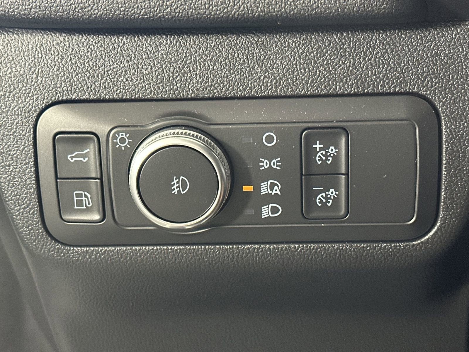 Used 2022 Ford Escape SEL image 26