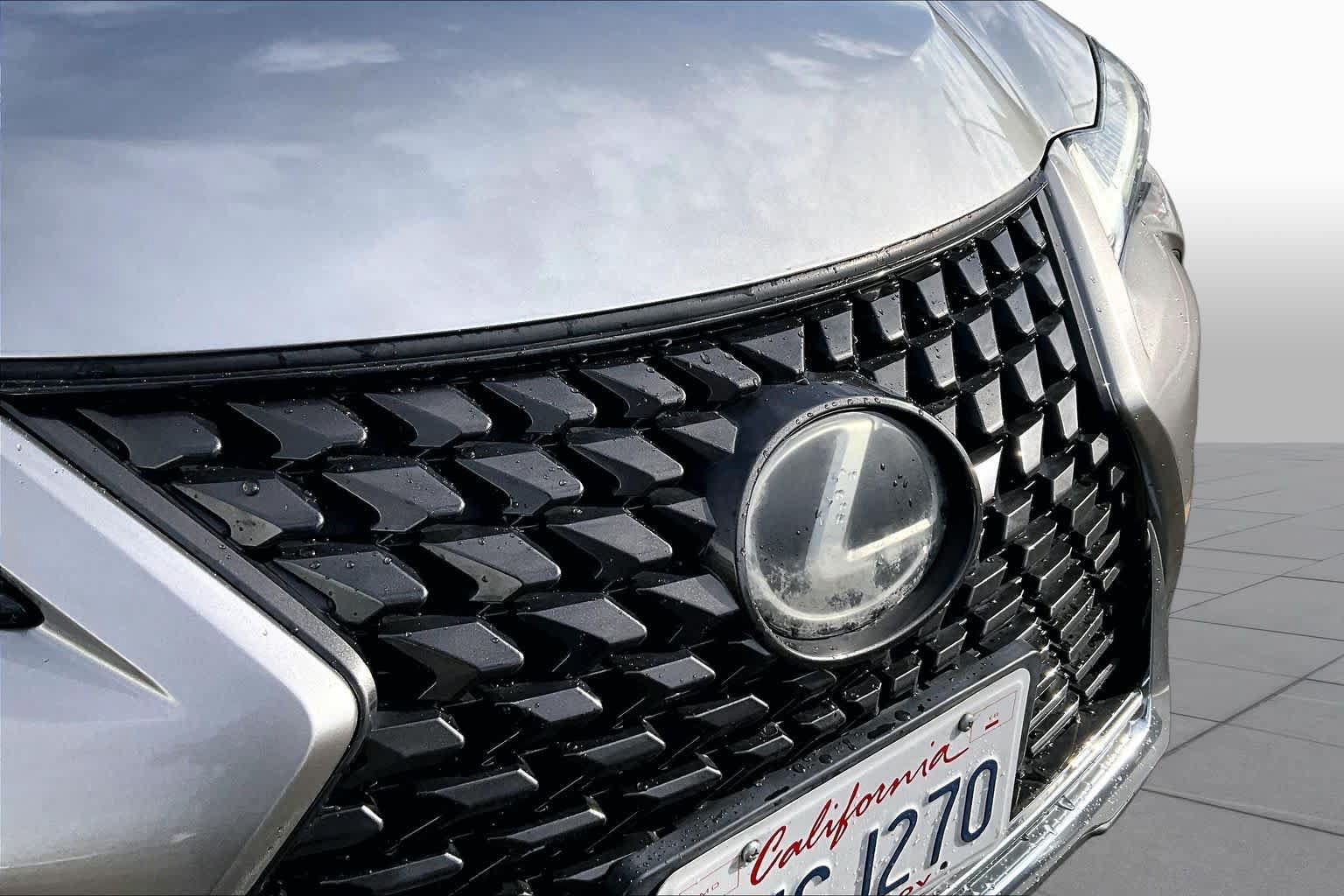 Used 2019 Lexus UX 200 w/ Accessory Package 2 FWD image 29