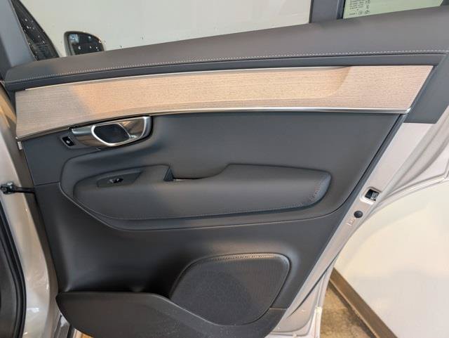 New 2026 Volvo XC90 B6 Plus w/ Protection Package AWD/4WD image 27