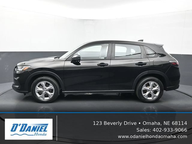 Used 2024 Honda HR-V LX image 2